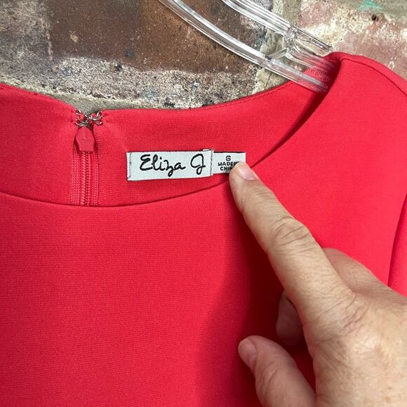 Eliza J Jersey Pleated Fit Flare Dress Size 6 Coral‎ Classic MIDI - Picture 2 of 7